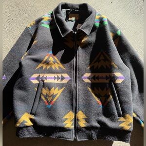 RARE 80s Pendleton High Grade Westernwear Jacket in Black Aztec